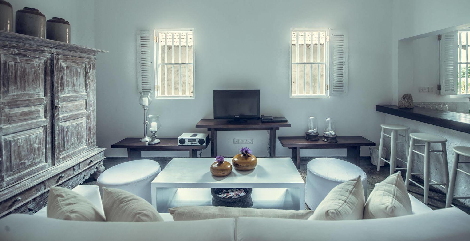 Taru 906 - Villa Hikkaduwa